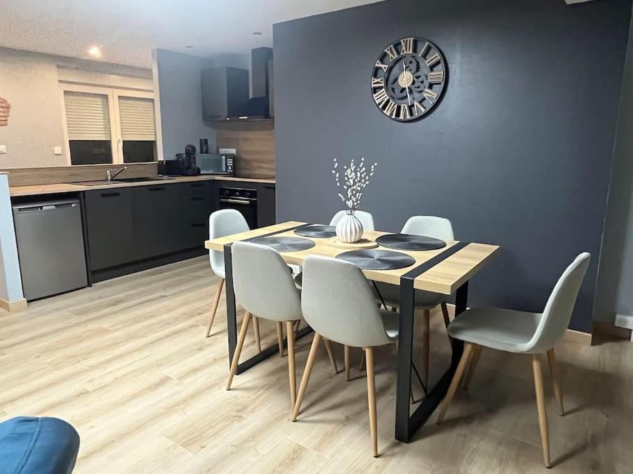 Charmant Appartement Cosy Porte De Colmar Sainte-Croix-en-Plaine Екстериор снимка